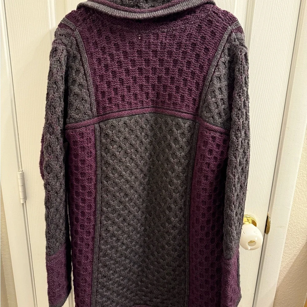 Aran Crafts Sweater Women Large Merino Wool Button Jacket Coat EUC Purple Gray - Picture 3 of 4